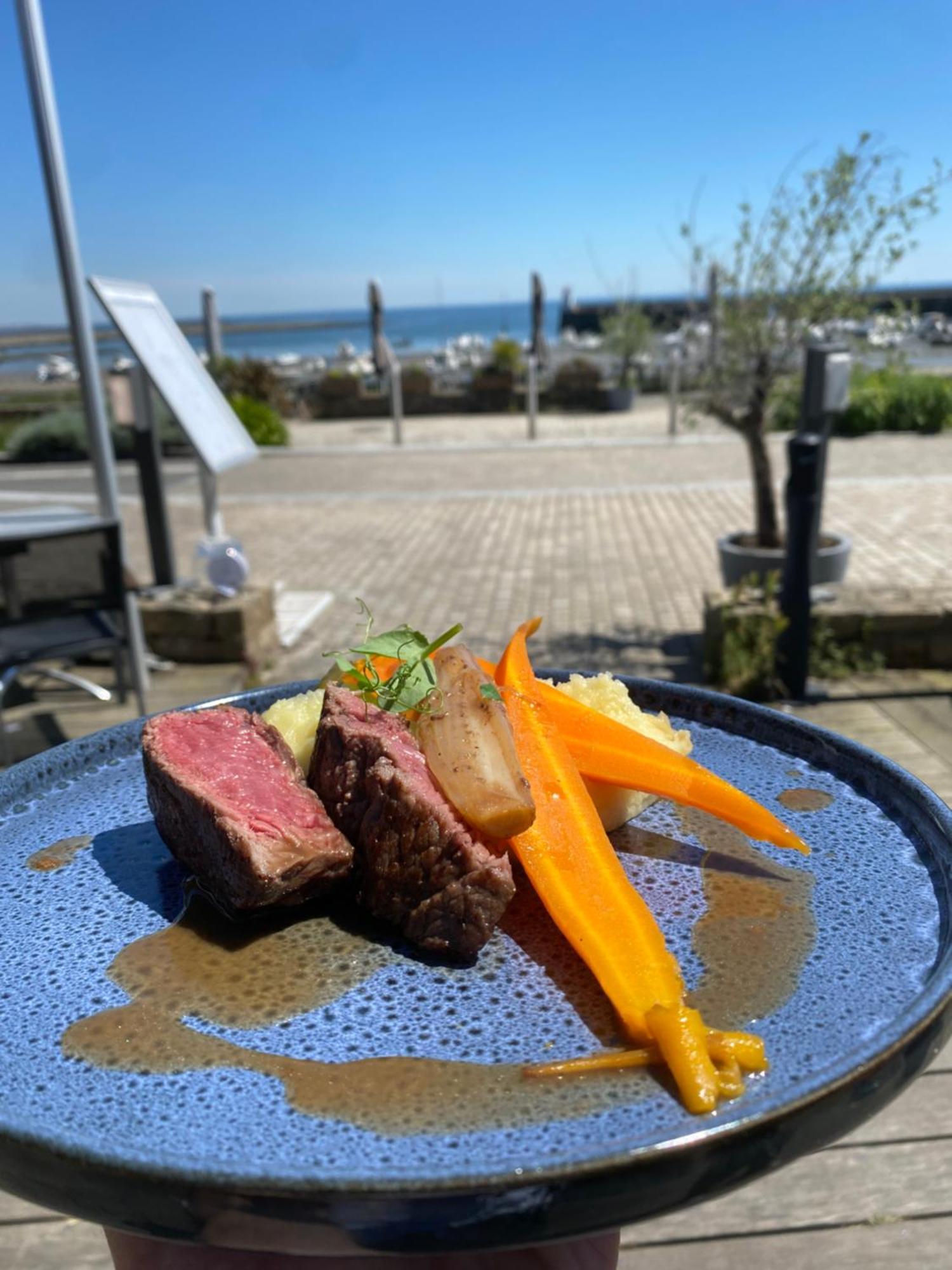 Hotel Du Port Bar Restaurant Сарзо Екстер'єр фото